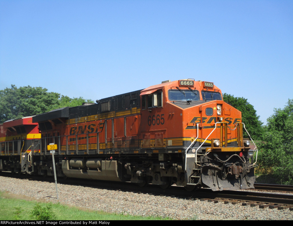 BNSF 6665